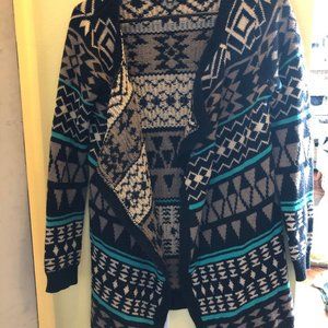 Trendy open front Apres ski print sweater